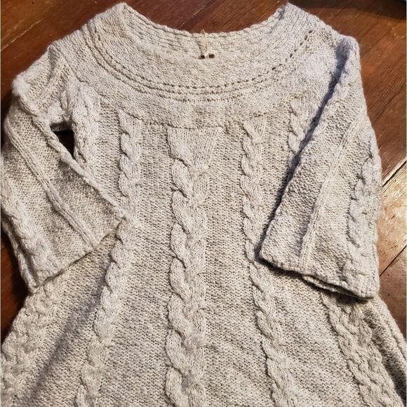 Free people grey bell sleeve wool blend swing swea - Picture 2 of 5
